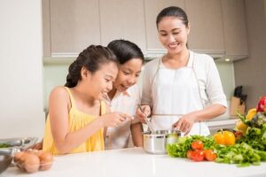 Manfaat mandi dan makan makanan yang bergizi tinggi